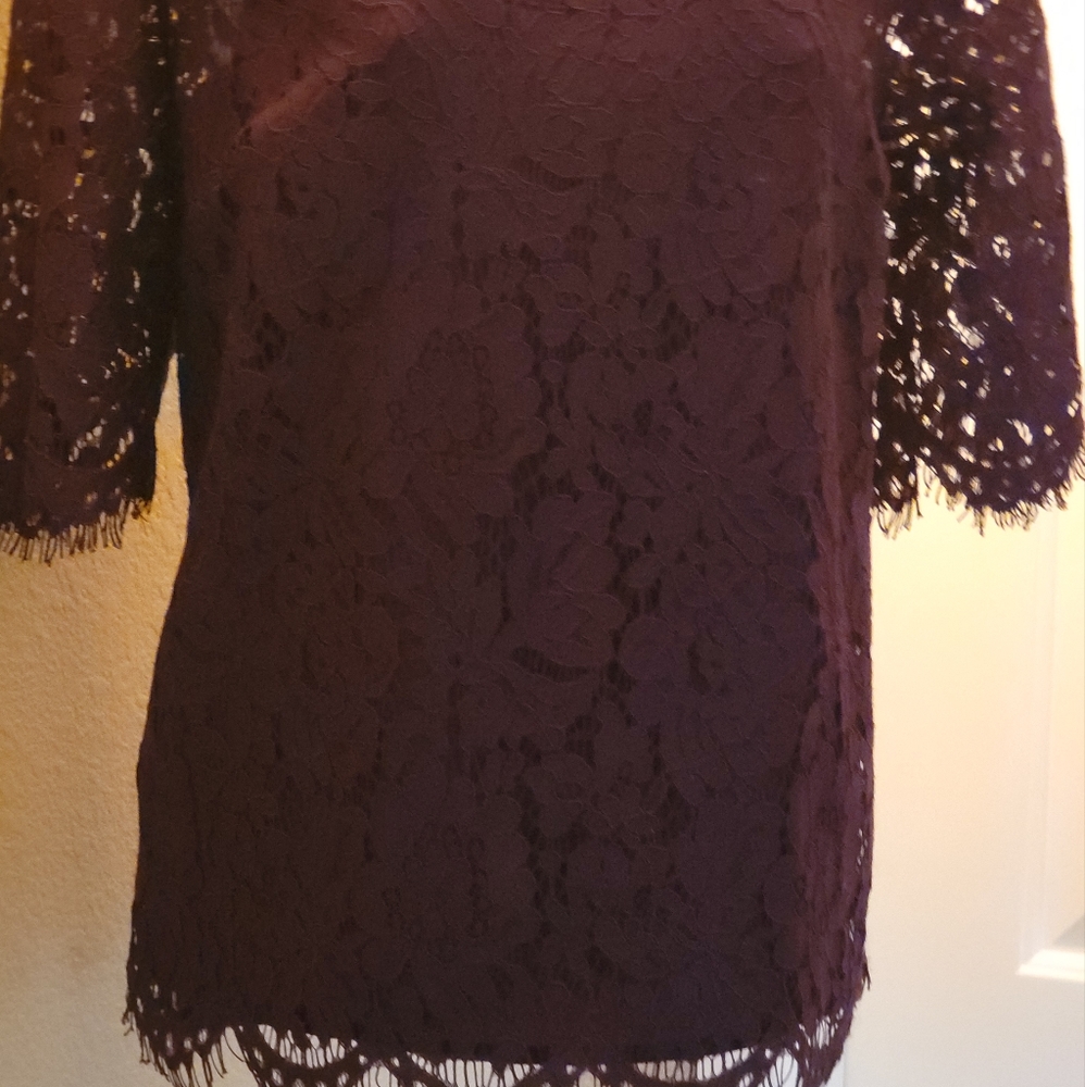 Gorgeous Davina Lace blouse medium - Picture 4 of 6